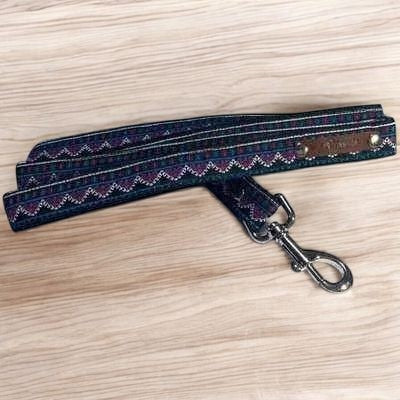 Finnigan's Designer Dog Lead: Stylish & Functional 🐾-0